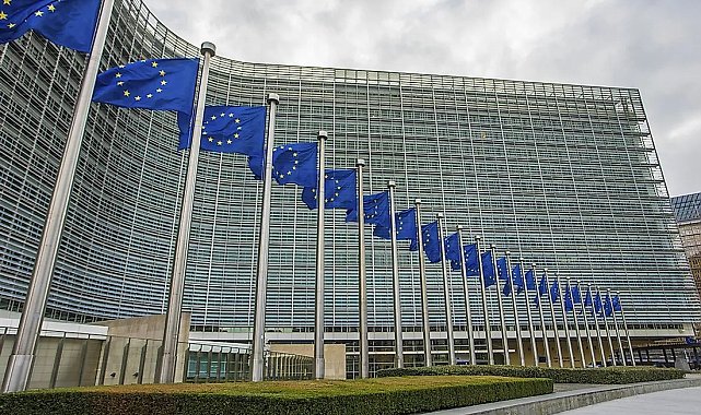 AB liderleri, Ukrayna ve savunma gündemiyle toplandı