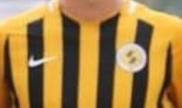 Amatör futbolcu bacağından vuruldu