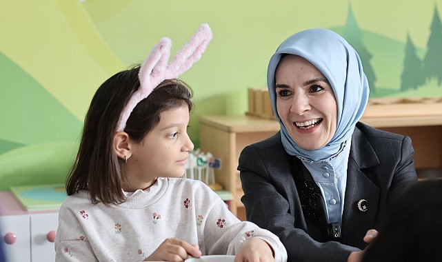 Bakan Göktaş, Başkentte özel eğitim gören çocuklarla bir araya geldi