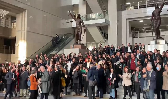 İstanbul - İstanbul 1 No'lu Baro Başkanı Kaboğlu ve yönetiminin görevine son verildi
