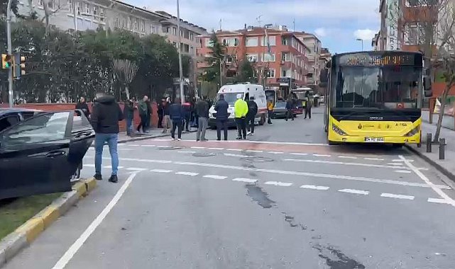 İstanbul - Küçükçekmece'de otomobile silahlı saldırı : 1 ölü - 2 la