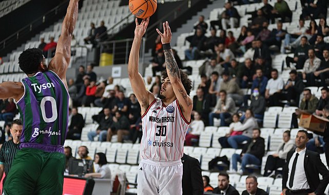 Manisa Basket ligde Türk Telekom'a karşı
