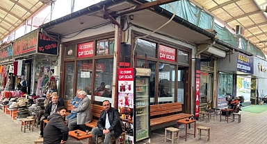 EFSANE GERİ DÖNDÜ: ÜÇ ÇEŞME ÇAY OCAĞI YENİDEN HİZMETTE