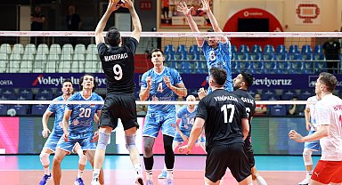 A Milli Erkek Voleybol Takımı hazırlık maçında Slovenya'ya 3-2 mağlup oldu