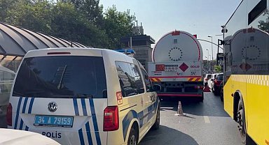 İstanbul - Eyüpsultan'da yakıt tankerinin çarptığı yaya öldü