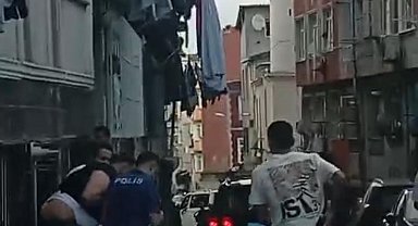 İstanbul - Fatih'te 4 yaşındaki yeğeninin olduğu araca saldırdı; eniştesini darbetti