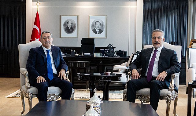 Bakan Fidan, Azerbaycan Özel Görevler Temsilcisi Halefov ile bir araya geldi