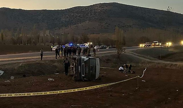 Kahramanmaraş'ta işçi servisi devrildi: 2 ölü, 7 yaralı