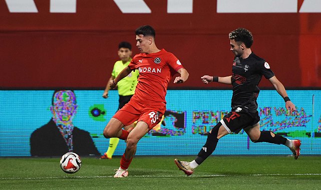 Manisa FK son dakikalarda kaybetti
