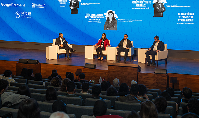 'Experience AI: Yapay Zeka Temelleri Eğitim Programı'nın yıl sonu lansmanı gerçekleştirildi