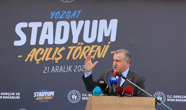 Bakan Bak: UEFA ve FIFA standartlarında 41 stadyum yaptık