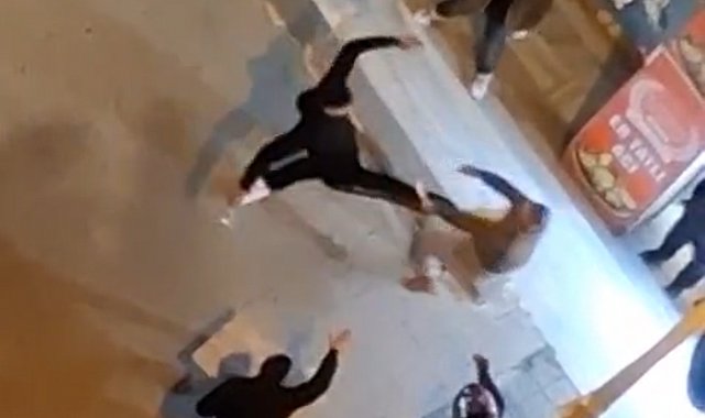 İstanbul - Kağıthane'de kavgada çift bıçakla saldırdı; tekme ve yumrukla darbedildi