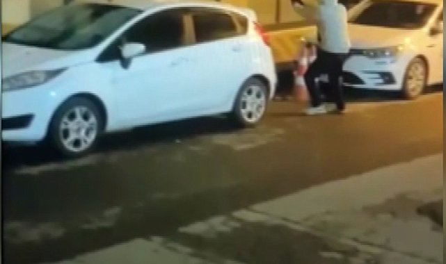 İstanbul- Sancaktepe'de 16 yaşındaki şüphelinin iş yeri kurşunladığı anlar kamerada