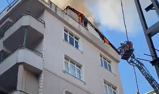İstanbul - Tuzla'da 6 katlı binanın çatısında çıkan yangın söndürüldü