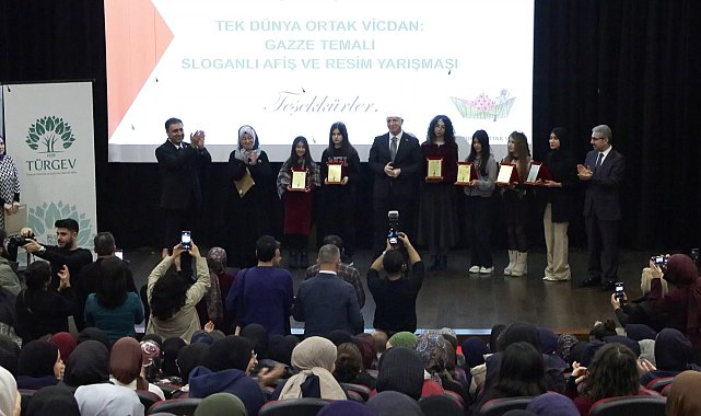 İstanbul- Vali Davut Gül: Hakikatten yana tavır alıyoruz