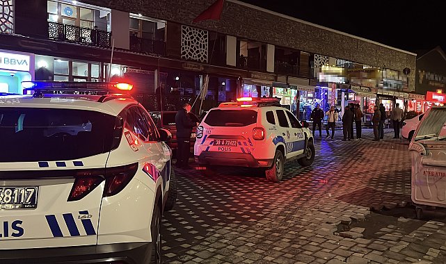 Kayseri'de kıraathanede bıçaklı kavga: 1 yaralı
