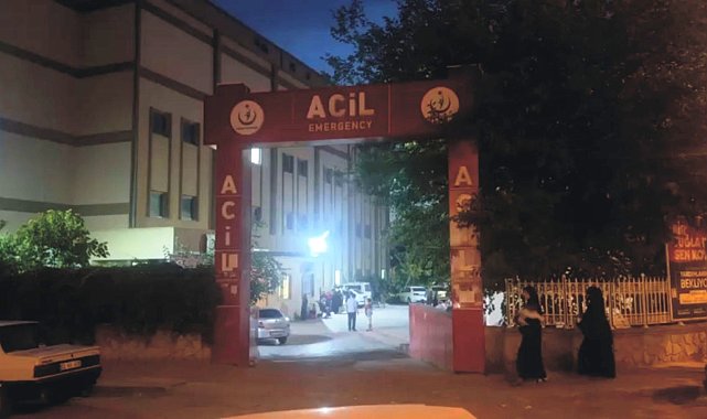 Tartıştığı karısını sokak ortasında bıçaklayarak öldürdü