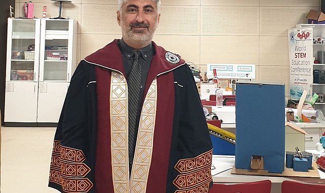 'Çocuklarınızı test kitaplarına hapsetmeyin, evinizi laboratuvara çevirin'