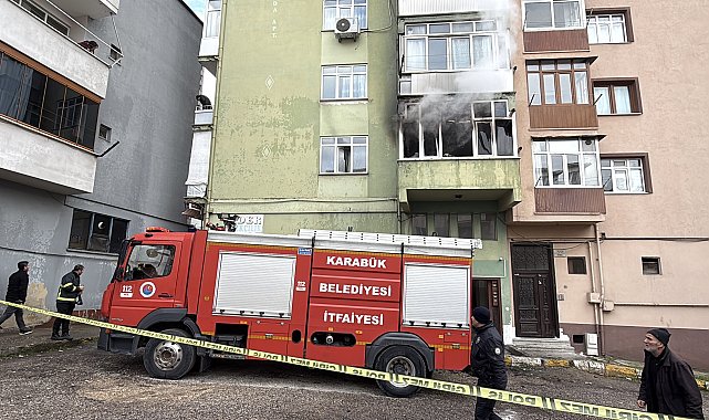 5 katlı apartmanda yangın; 5'i çocuk 8 kişi kurtarıldı