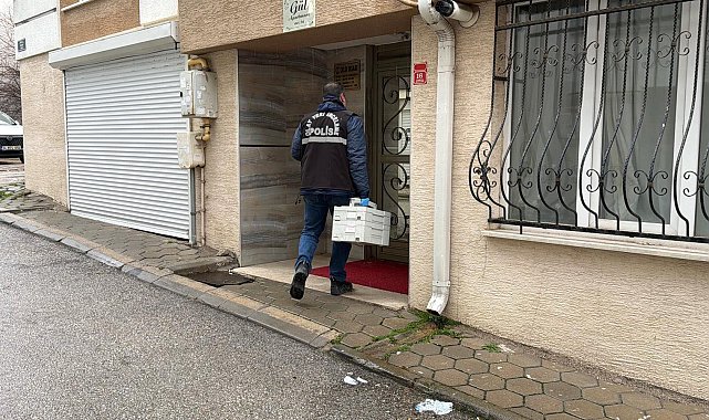 27 yaşındaki genç yalnız yaşadığı evinde ölü bulundu