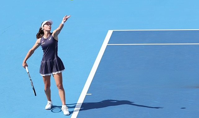 Zeynep Sönmez Australian Open Elemelerinde ikinci turda