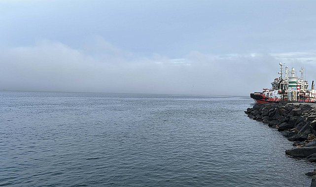 Çanakkale Boğazı, sis nedeniyle çift yönlü olarak ulaşıma kapatıldı