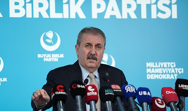 Destici: Bu ülkede savaş yok, terör var