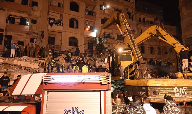 Lübnan'da bina çöktü: 13 ölü