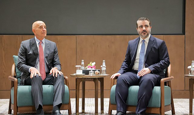 Suriye Dışişleri Bakanı Şeybani, ABD'nin Suriye Özel Temsilcisi Barrack ile görüştü