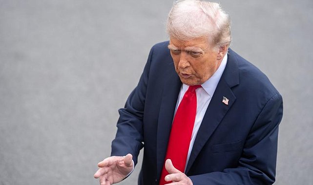 Trump, Super Bowl'un devre arası şovuna tepki gösterdi