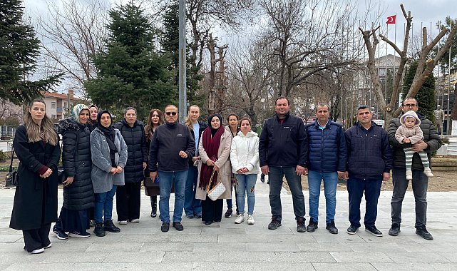 Tuvaletlerde kamera soruşturmasında görevden alınan okul müdürü için valiyi ziyaret ettiler