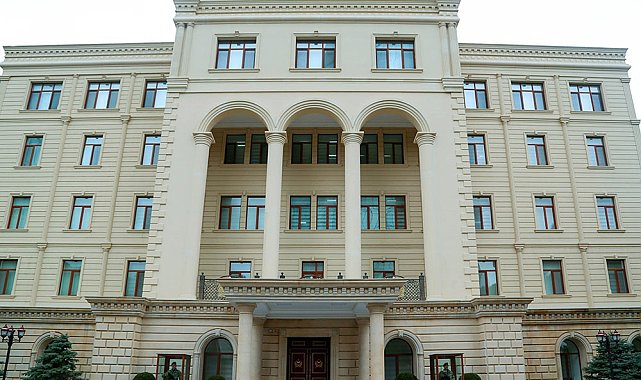 Azerbaycan Savunma Bakanlığı: İran'ın İHA saldırıları cevapsız kalmayacak