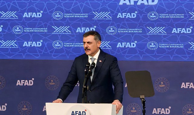 Bakan Çiftçi: 'Afete Hazır Üniversite' hedefimize resmiyet kazandırıyoruz