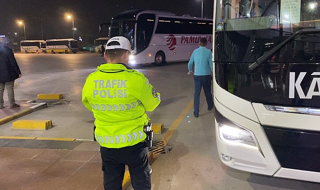 Bursa'da bayram tatili öncesi terminalde trafik denetimi