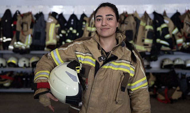 Diyarbakır'ın kadın itfaiyecilerinden Helin: Yapamayacağımı düşünenler şimdi gurur duyuyor