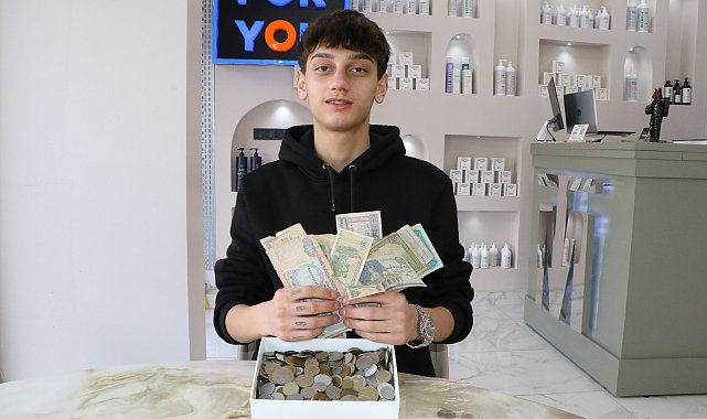 Eski para koleksiyoncusu dedesinden kalan emanetle tarihi yaşatıyor