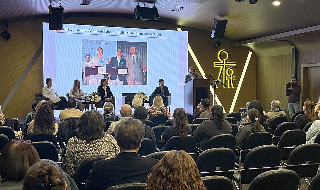 Güven Hastanesi'nde 'Sağlığa Yön Veren Kadınlar' programı