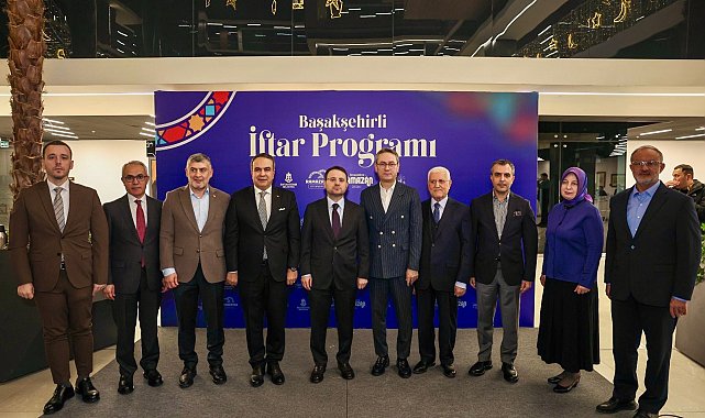 İstanbul - Bakan Gürlek, Başakşehir'de iftar programına katıldı