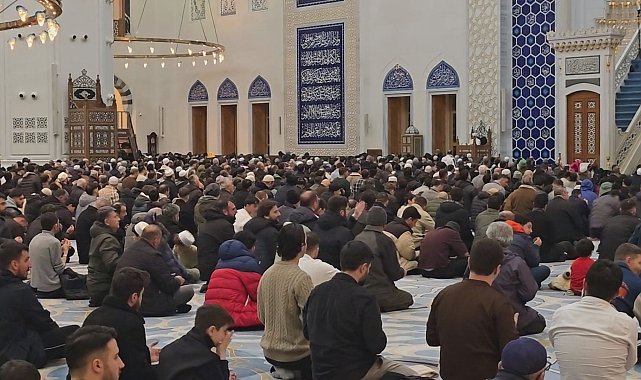 İstanbul - İstanbul'da Kadir Gecesi idrak edildi