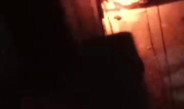 İstanbul -Şişli'de aydınlatma direğinde patlama; 3 motosiklet yandı
