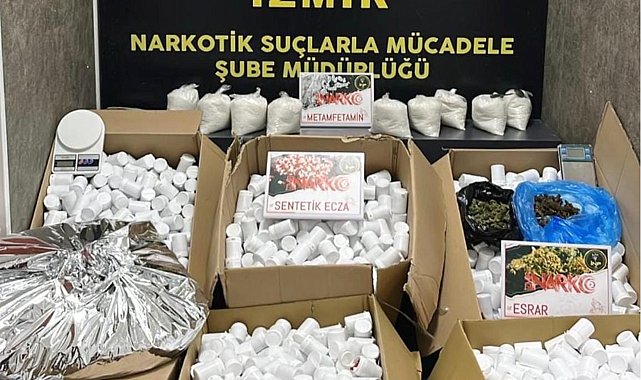 İzmir'de uyuşturucu operasyonu; 4 tutuklama