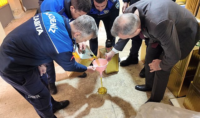 Mersin'de depoda 4,5 ton sahte zeytinyağı ele geçirildi