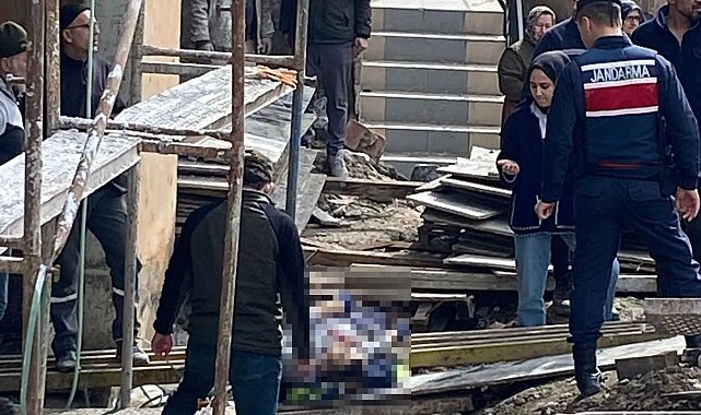 Sağlık ocağı inşaatında 3'üncü kattan düşen işçi ağır yaralandı