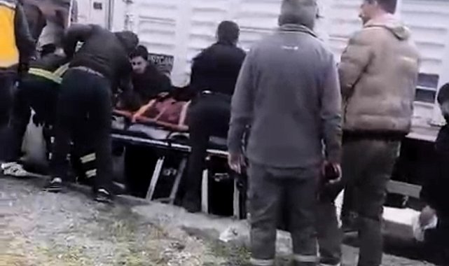 TIR'ın çarptığı kadın ağır yaralandı