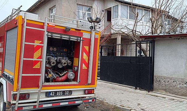 Yangında dumandan etkilenen çiftten kadın öldü, eşi hastaneye kaldırıldı