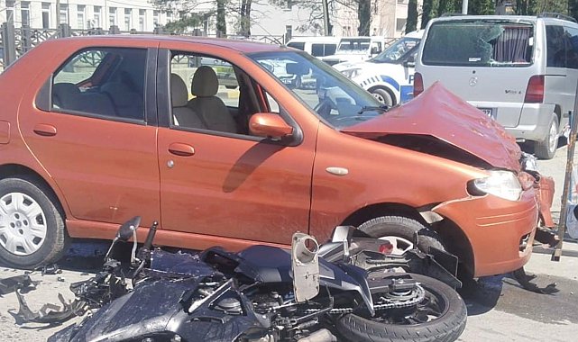 Motosiklet sürücüsünün öldüğü kaza kamerada