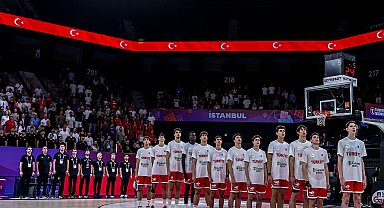 17 Yaş Altı Erkek Basketbol Milli Takımı, grup birincisi olarak son 16 turuna yükseldi