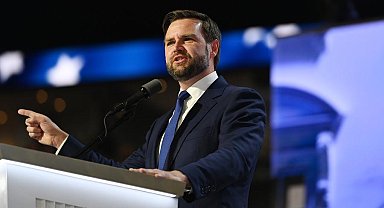 ABD Başkan Yardımcısı Vance, Trump'ın 'derin devlet' tarafından hedef alındığını iddia etti