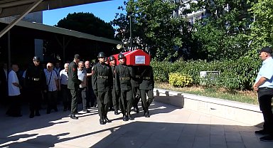Ankara'daki belediye otobüsü kazasında hayatını kaybeden Hamza Efe Doğan son yolculuğuna uğurlandı