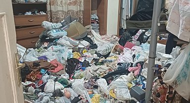 Ataşehir'de kokudan rahatsız olan mahalleli ihbar etti; evden 5 kamyon çöp çıktı